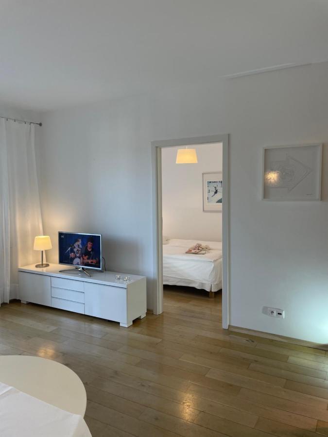 Apartament Przystan W Ustce - 120 M2 - 200 M Od Plazy Mickiewicza 2 Ustka Exterior foto